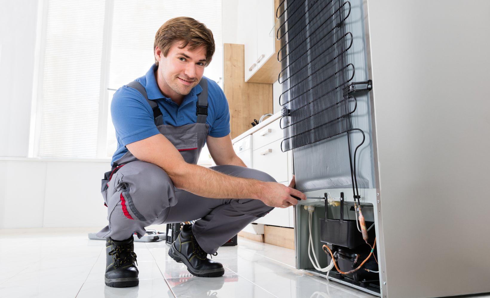 Le réfrigérateur ne refroidit plus Le réfrigérateur ne refroidit plus